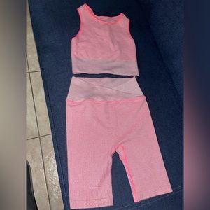 New set exercise short and top